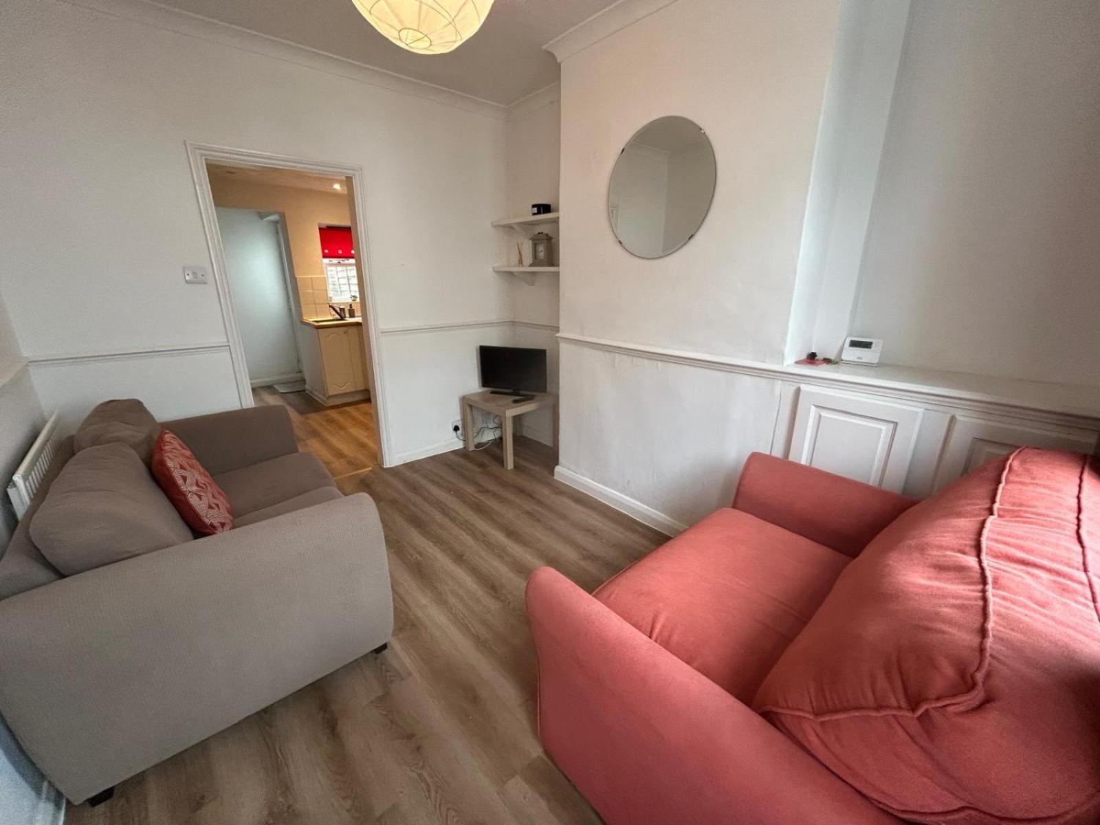 Central Cheltenham House - Sleeps 4/Pet Friendly Zewnętrze zdjęcie